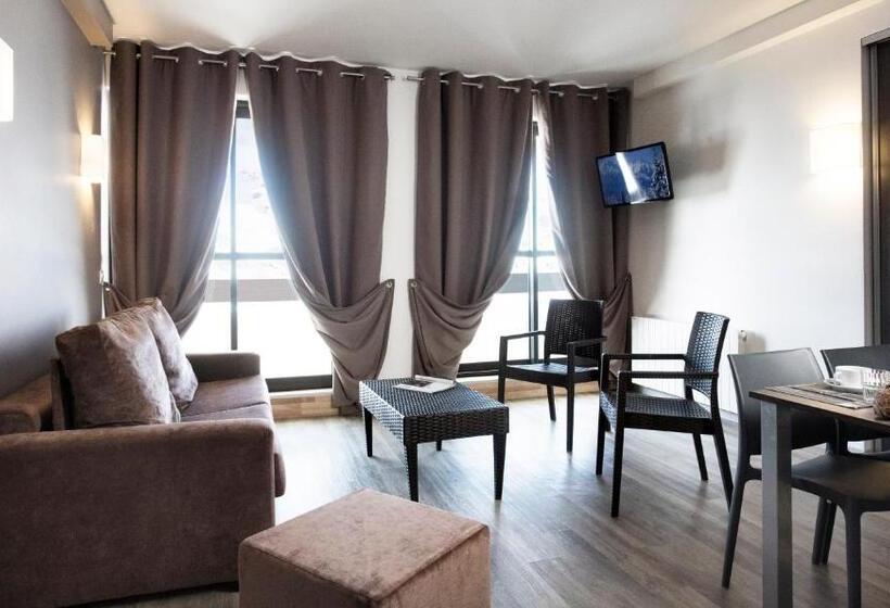 Апартаменты 1 Спальня с Балконом, Sowell Residences Crêt Voland