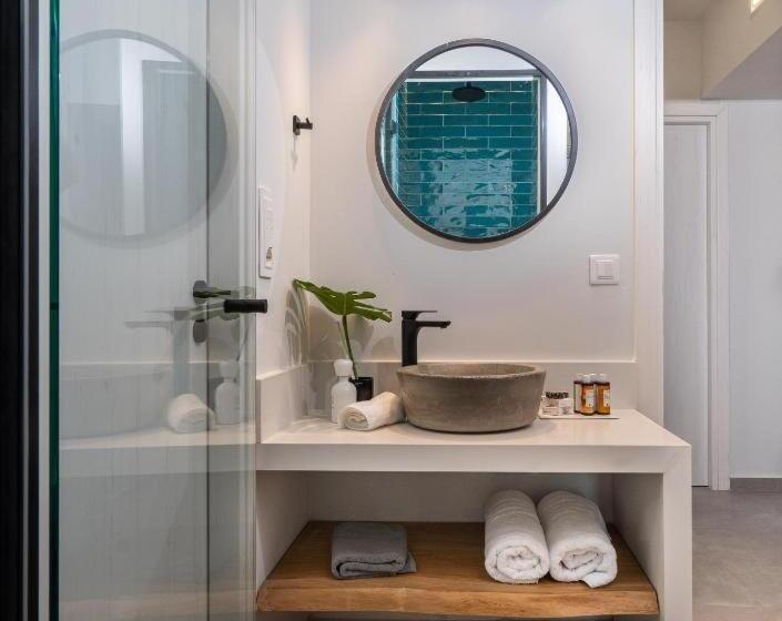 Президентский Люкс, Pignolia Suites   Adults Only