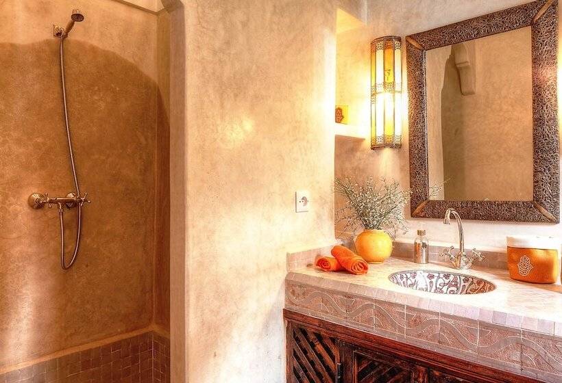 اتاق استاندارد, Riad Carina