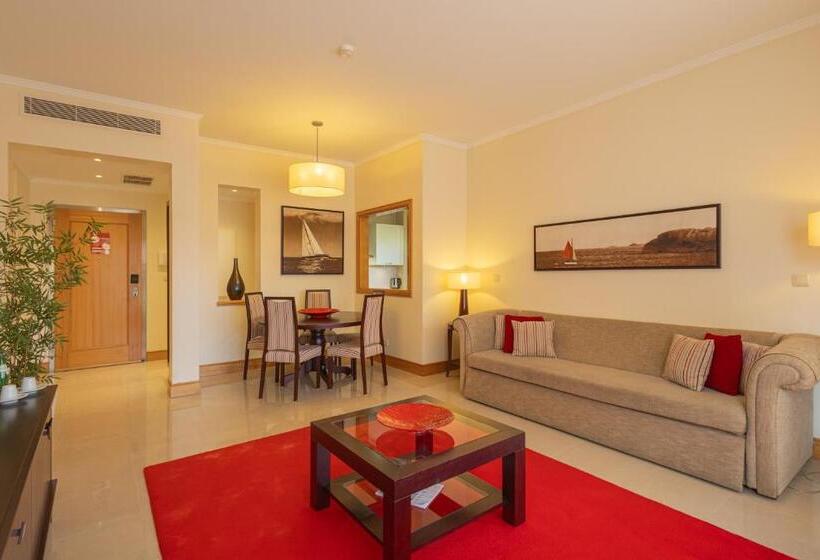 2 Bedroom Apartment with Views, The Residences Vilamoura