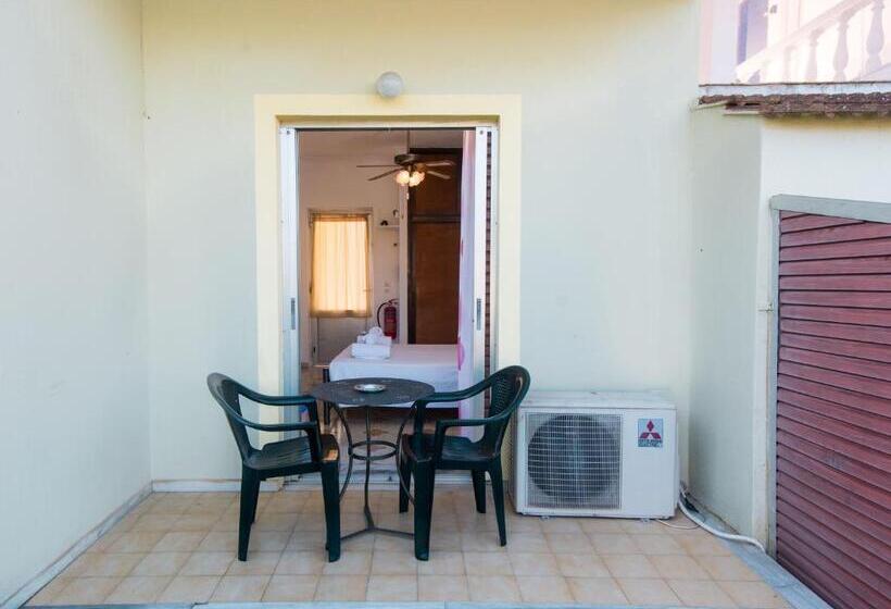 آپارتمان 1 خوابه, Southgate Apartments