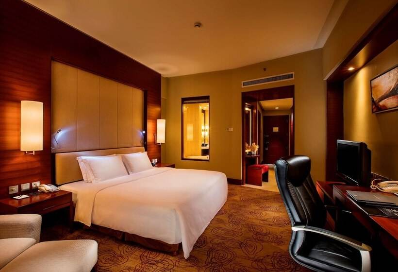 Номер Deluxe, Hilton Hefei