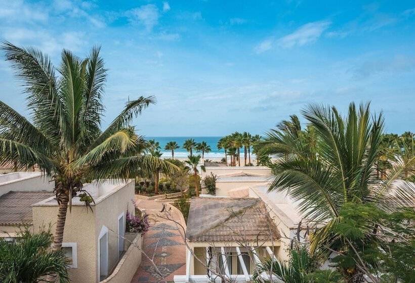اتاق استاندارد با چشم‌انداز دریا, VOI Praia de Chaves Resort