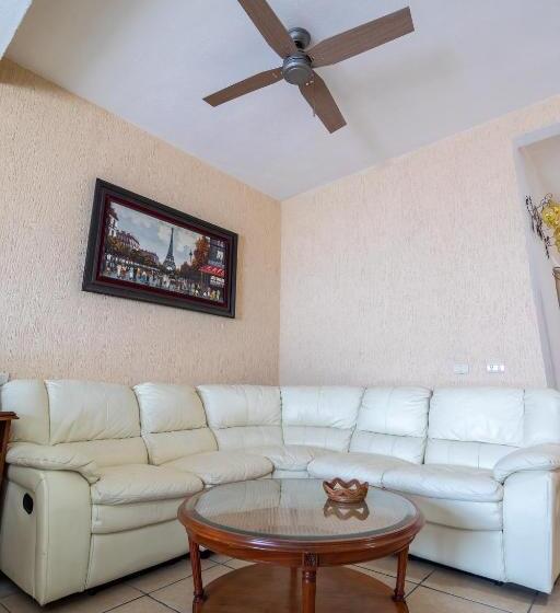 וילה דלוקס חדר שינה 1, Casa Garatusa