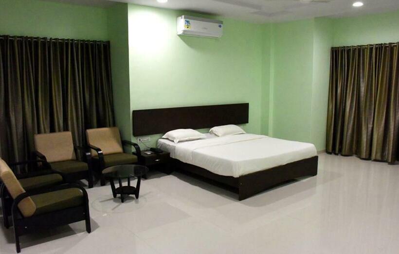 Номер Deluxe, Varenya Inn