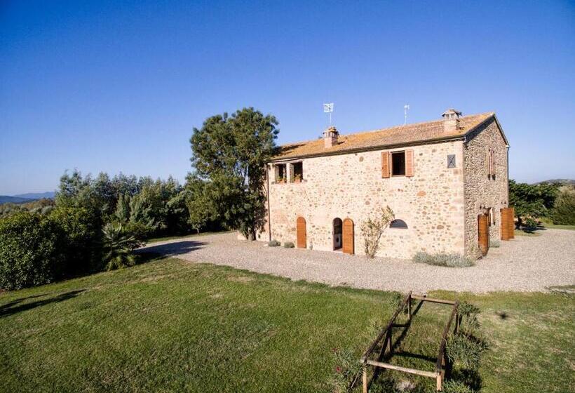 Вилла с 1 спальней и бассейном, Tenuta Di Montemassi Podere Raspollino