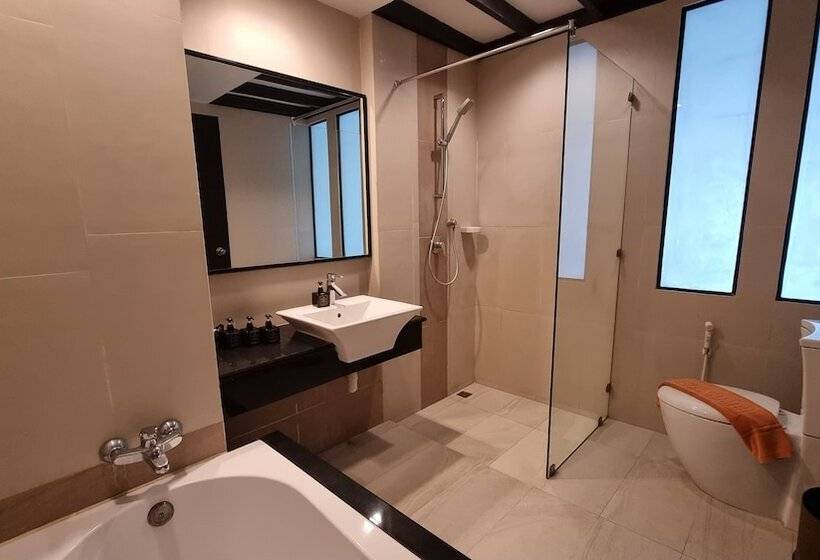 Номер Deluxe Вид на Бассейн, Ananta Burin Resort   Sha Extra Plus