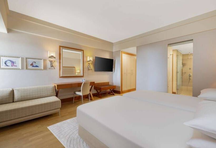 Номер Стандарт Вид на Реку, Hilton Dalaman Sarigerme Resort & Spa