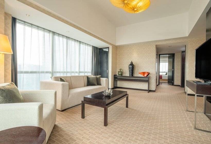 Люкс, Holiday Inn Xi An Greenland Century City, An Ihg