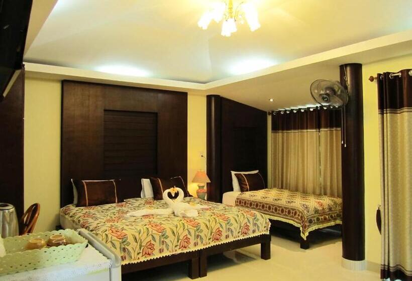 デラックストリプルルーム, Lanta Il Mare Beach Resort