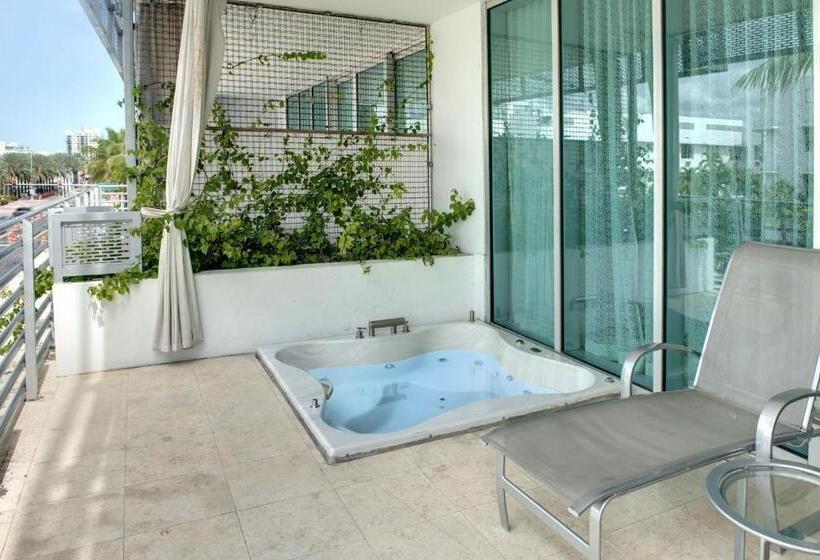 סוויטה, Z Ocean Hotel, Classico A Sonesta Collection