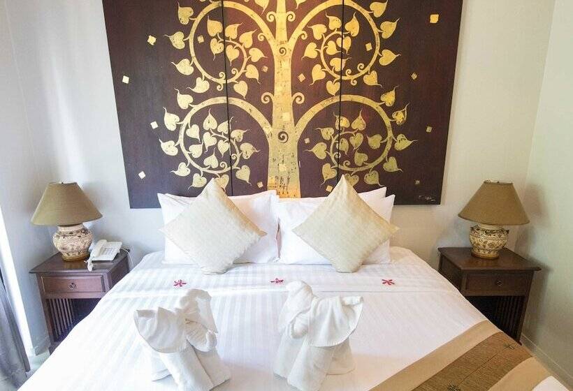 Люкс, Tharaburi Resort