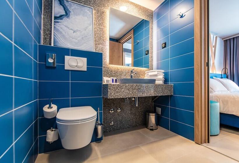 Апартаменты Superior 2 Спальни, Arena Verudela Beach
