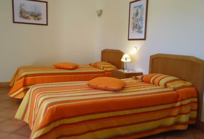 Студия Стандарт, Canavial I & Ii Apartamentos