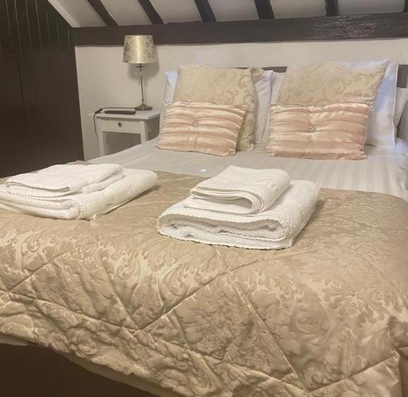 Семейный Номер Deluxe, Coach House