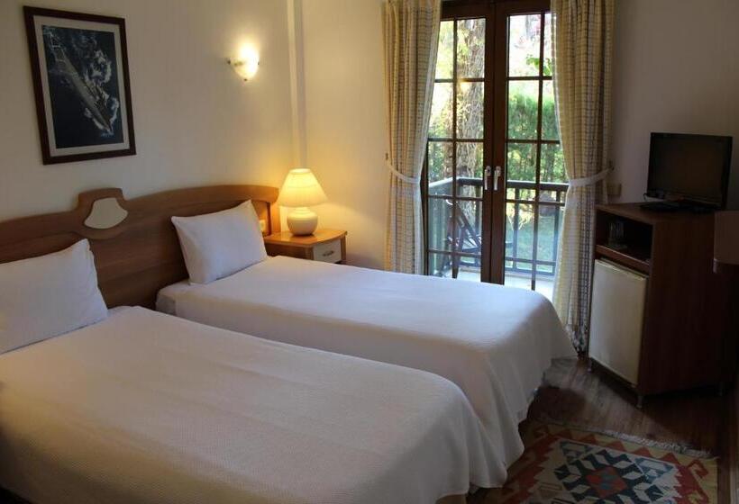 Классический Номер, Efe Hotel Gocek