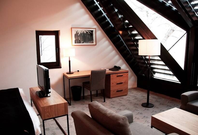 Номер Executive, The Granary  La Suite