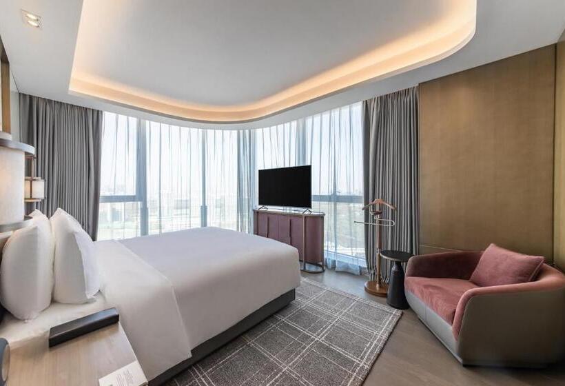 Номер Клуб Кровать Кинг, Hualuxe Xi An Chanba, An Ihg