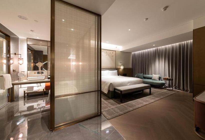 Апартаменты 1 Спальня, Hualuxe Xi An Chanba, An Ihg