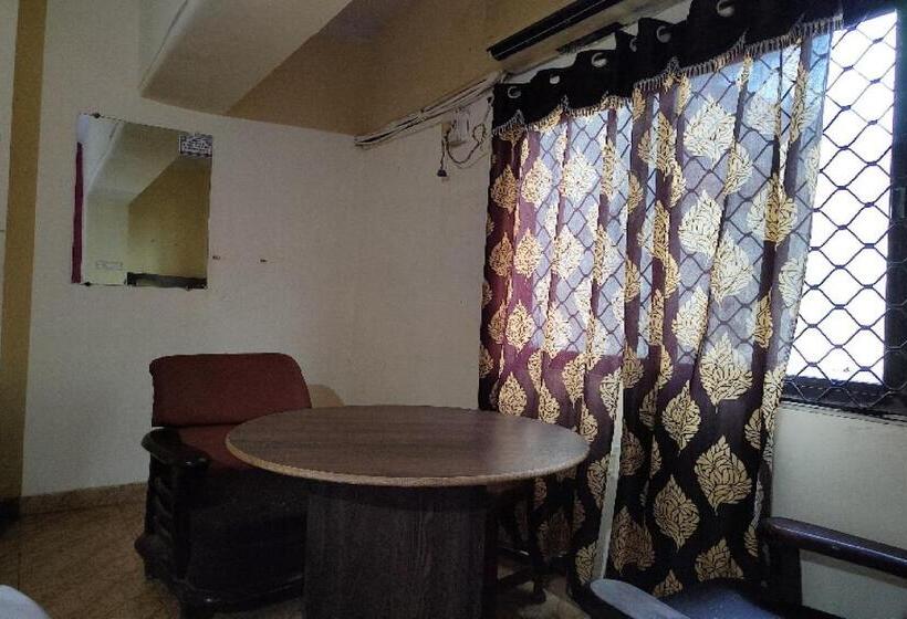 Номер Стандарт, Spot On  Baba Classic Near Secundrabad Railway Station