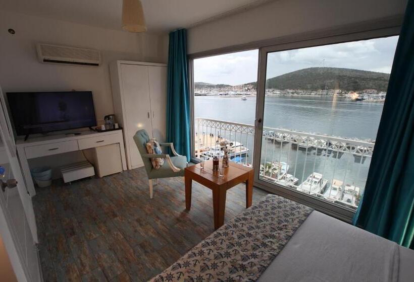 キングサイズベッドのスタンダードルーム, Larimar Hotel Cesme