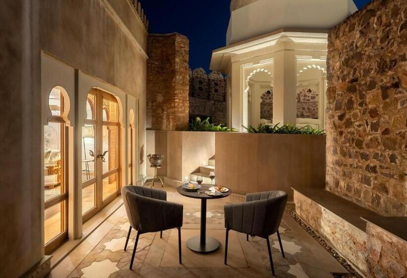 Люкс с Бассейном, Six Senses Fort Barwara, Sawai Madhopur