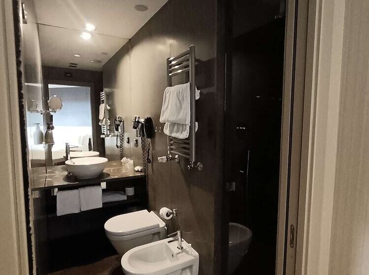 标准间, Best Western Plus The Hub