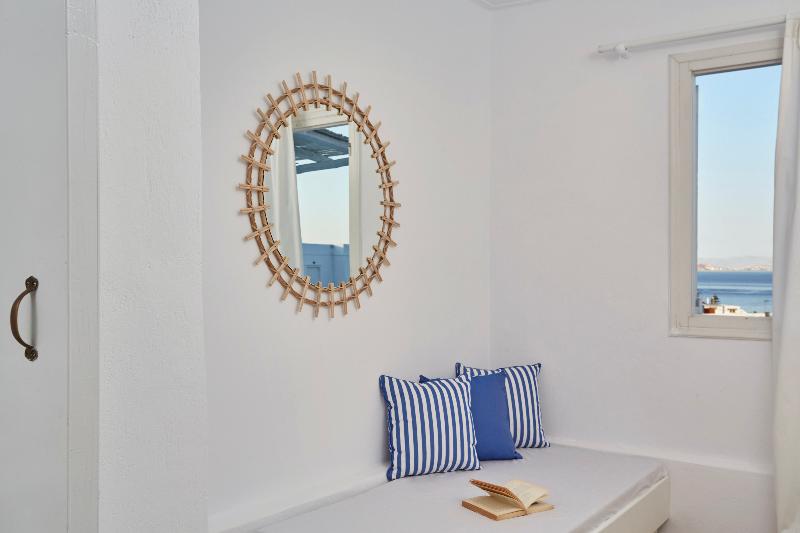 小型套房带海景, Mr. And Mrs. White Tinos