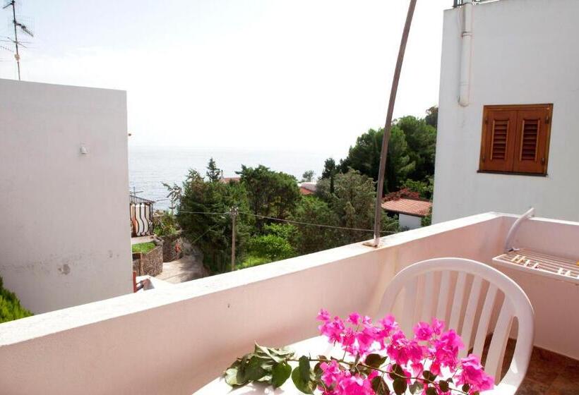 스탠다드 스튜디오 바다 전망, Residence Hotel Baia Portinenti