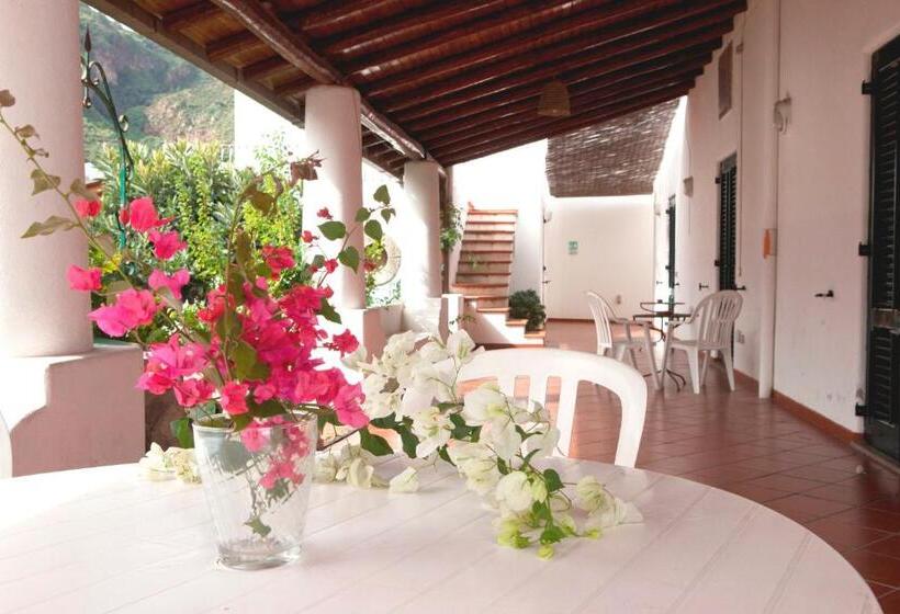 4인용 스탠다드 룸, Residence Hotel Baia Portinenti