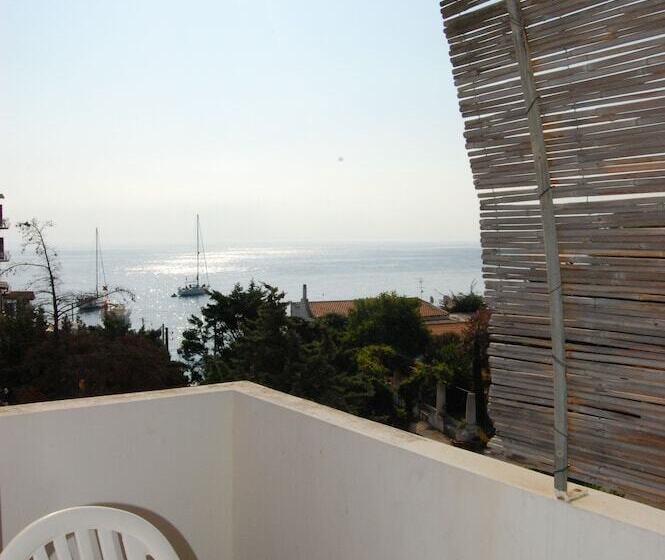 스탠다드 트리플 룸, Residence Hotel Baia Portinenti
