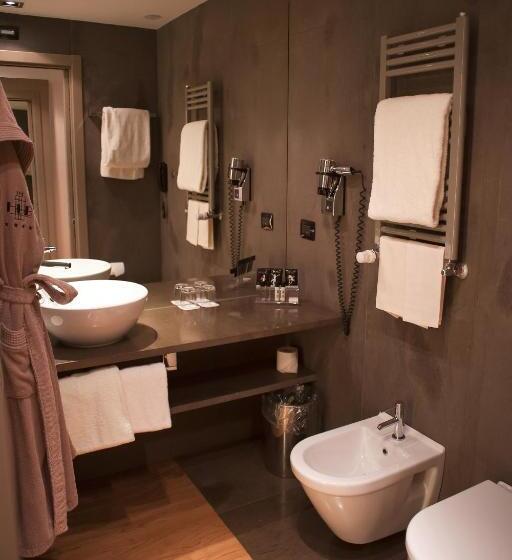 带大床的标准间, Best Western Plus The Hub