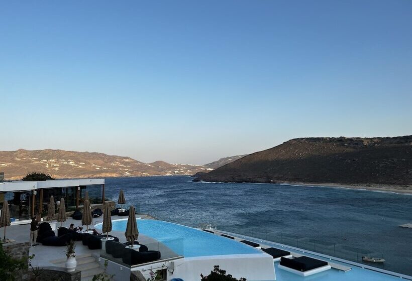 Люкс Superior Вид на Море, Panormos Village