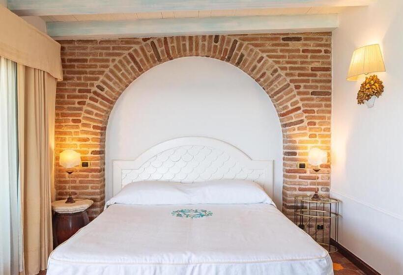 Трехместный Номер Deluxe Вид на Море, La Bitta   Bovis Hotels