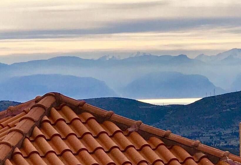 Люкс Superior, Aegli Arachova