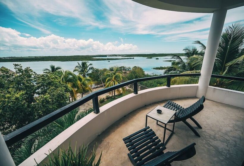 سوئیت دلوکس 2 خوابه, Brahma Blue Resort