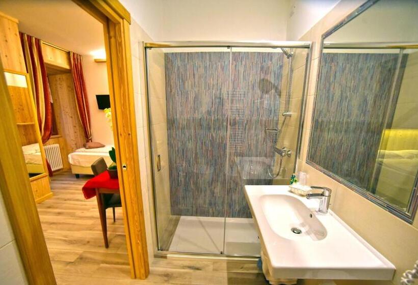 标准三人间, Albergo Stelvio