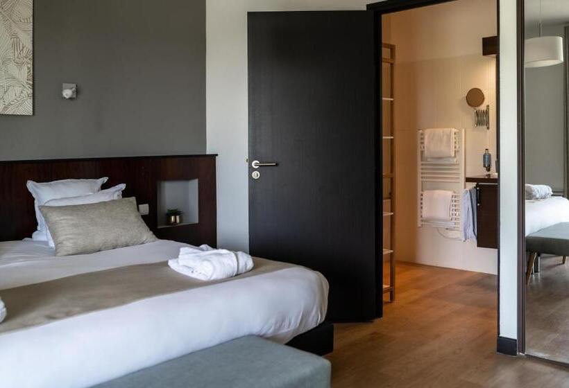 سوییت سوپریور, Domaine De Ciceblossac, Resort Spa & Golf