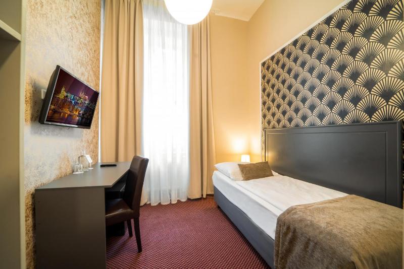 Standard Yhden Hengen Huone, Metropolitan Old Town Hotel   Czech Leading Hotels