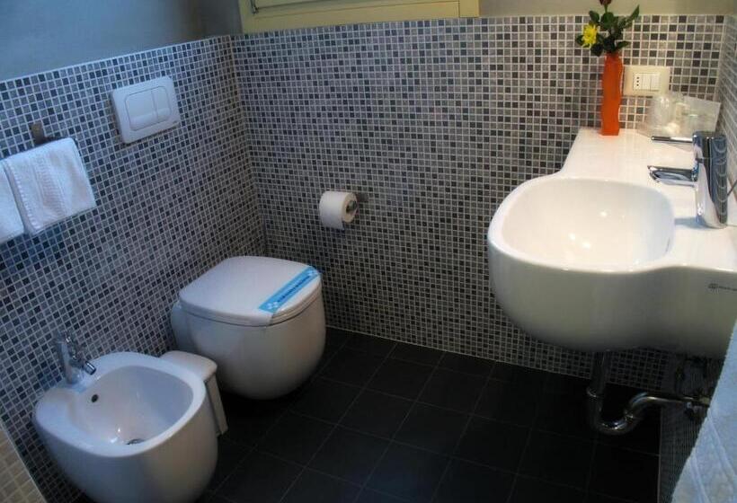 اتاق استاندارد, 6 Porte Guesthouse