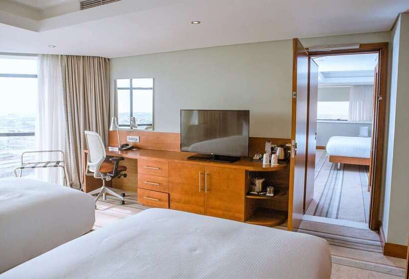 اتاق استاندارد برای معلولان, Hilton Reading