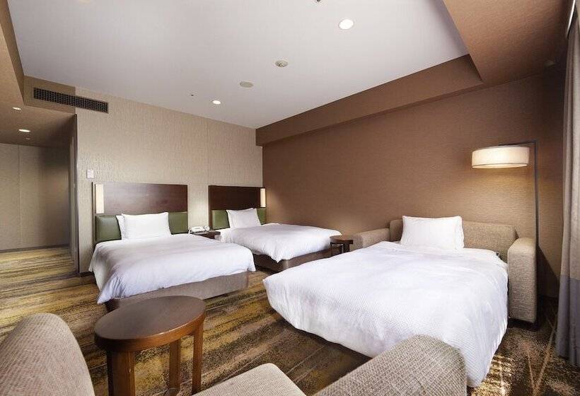Номер Deluxe, Sotetsu Grand Fresa Tokyobay Ariake