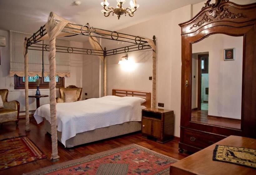 バルコニー付きジュニアスイート, Villa Sphendone Suites Istanbul
