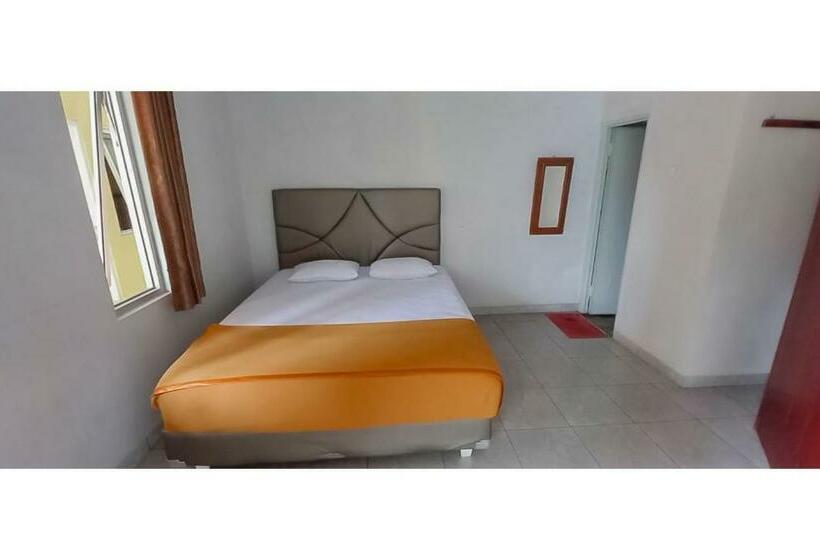 Номер Superior, Sri Indrawati Puncak Mitra Reddoorz