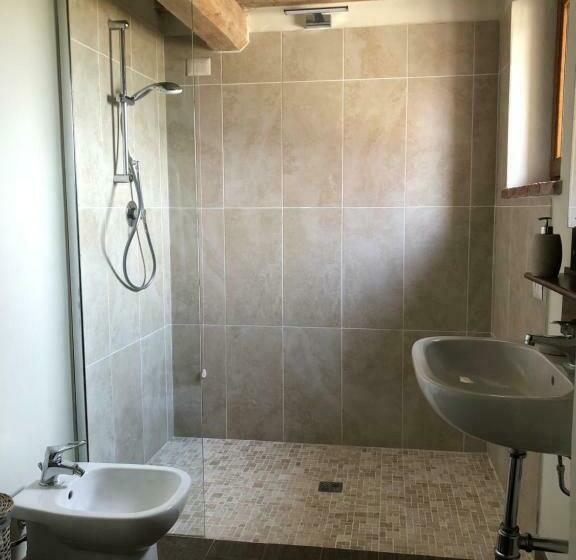 Номер Стандарт Вид на Сад, Tenuta Gambit Agriturismo Umbria