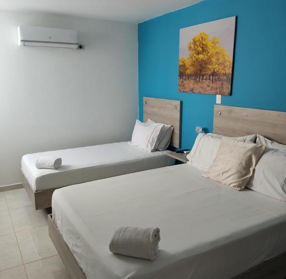 اتاق استاندارد سه نفره, Escala