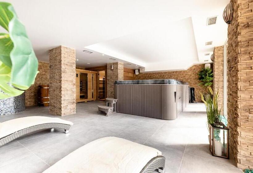 Apartament 3 Sypialnie, Chata Tale   Dom Horskej Služby