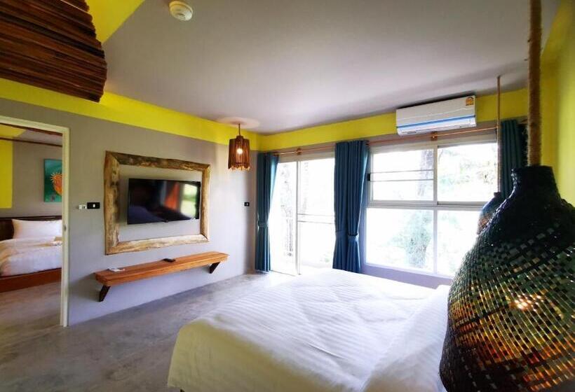 Семейный Номер, Dugong Village Green