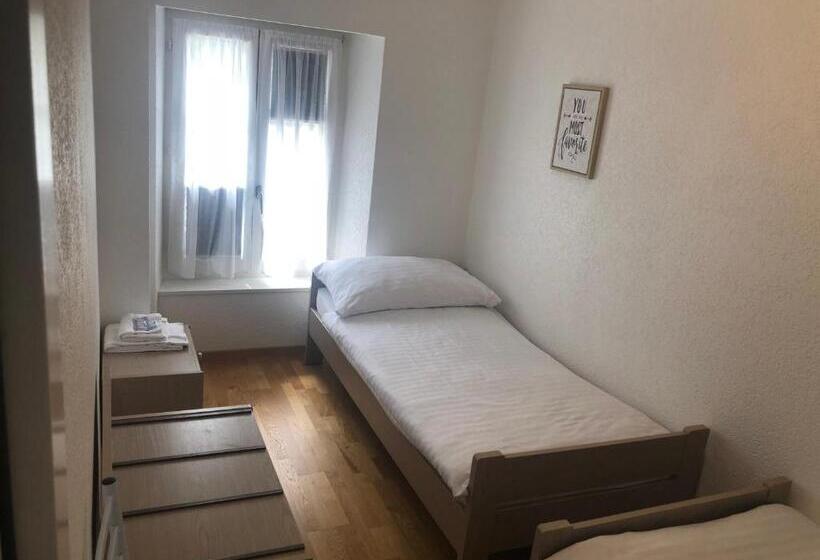 Семейный Номер, Hôtel De Ville D Attalens