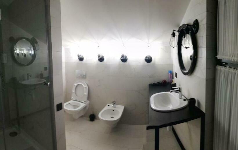 اتاق استاندارد با تخت بزرگ, Rikabar Restaurant & Nature